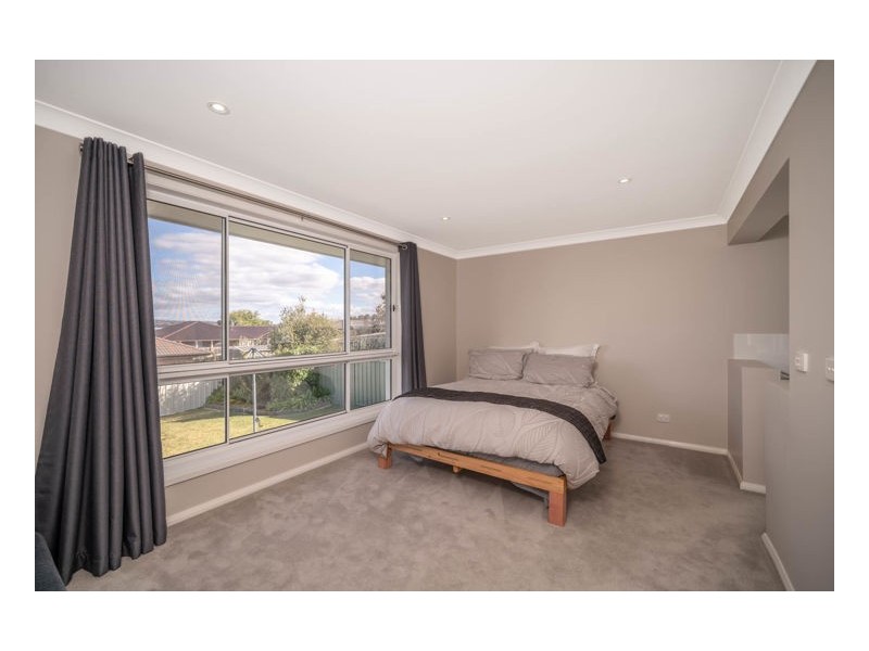 12 McCarthy Crescent, Armidale NSW 2350