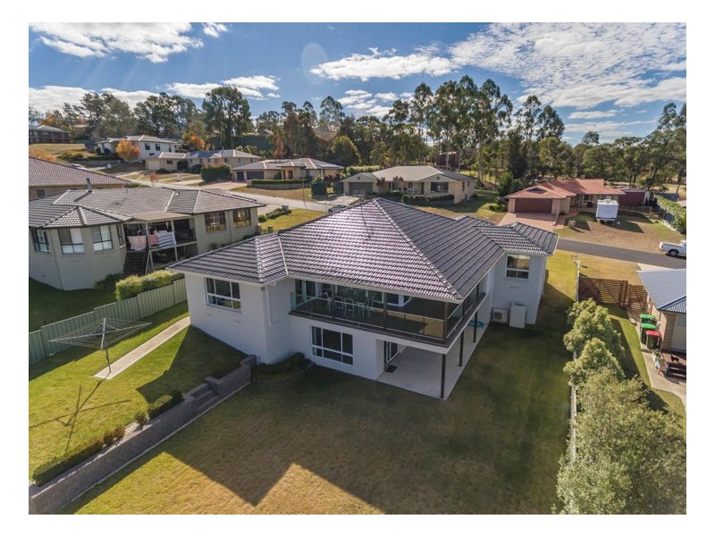 12 McCarthy Crescent, Armidale NSW 2350