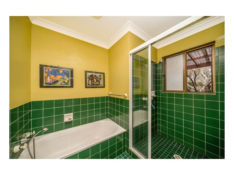 21 Burgess Street, Armidale NSW 2350