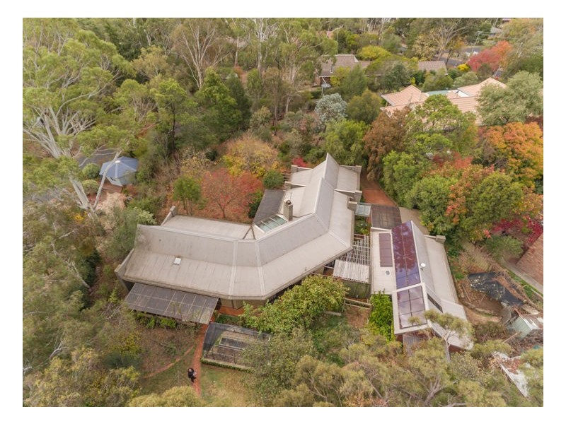 21 Burgess Street, Armidale NSW 2350