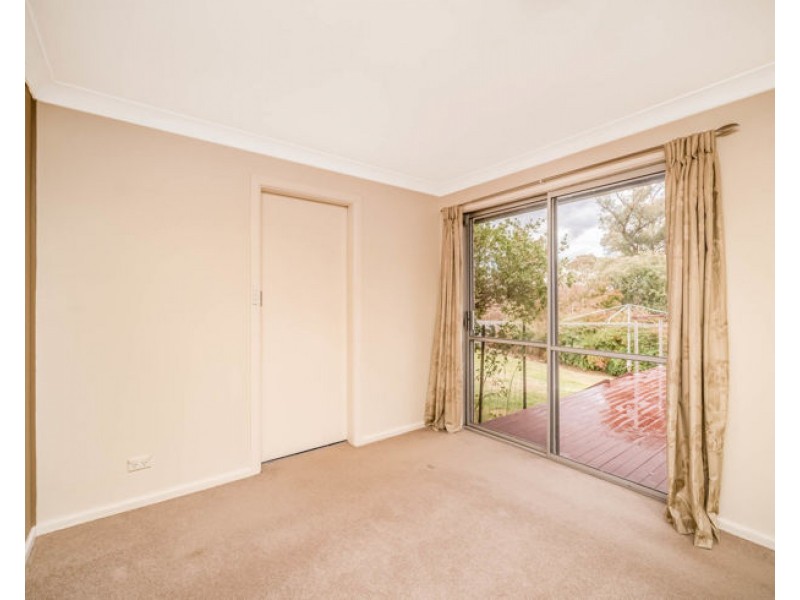 19 Richardson Avenue, Armidale NSW 2350