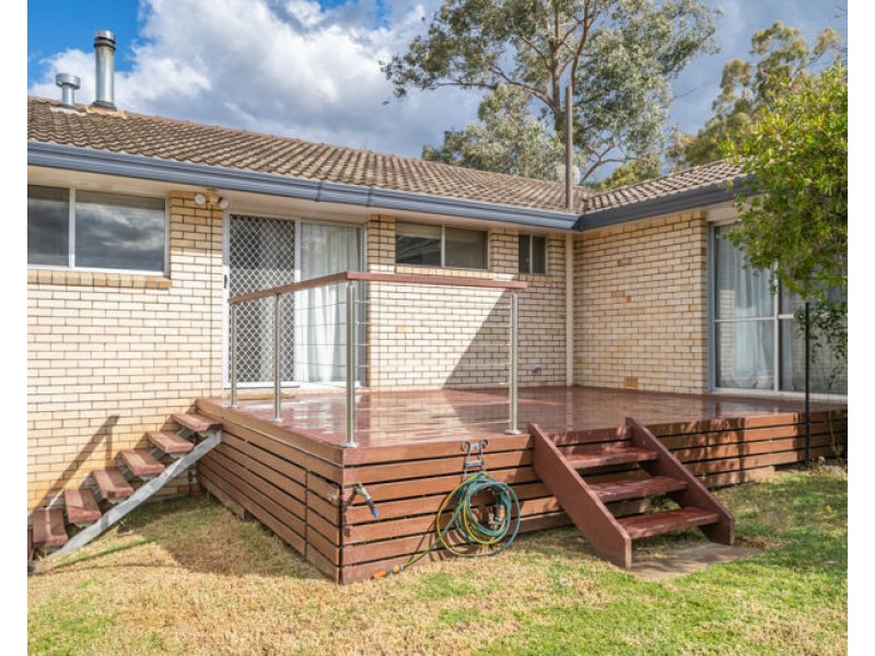 19 Richardson Avenue, Armidale NSW 2350