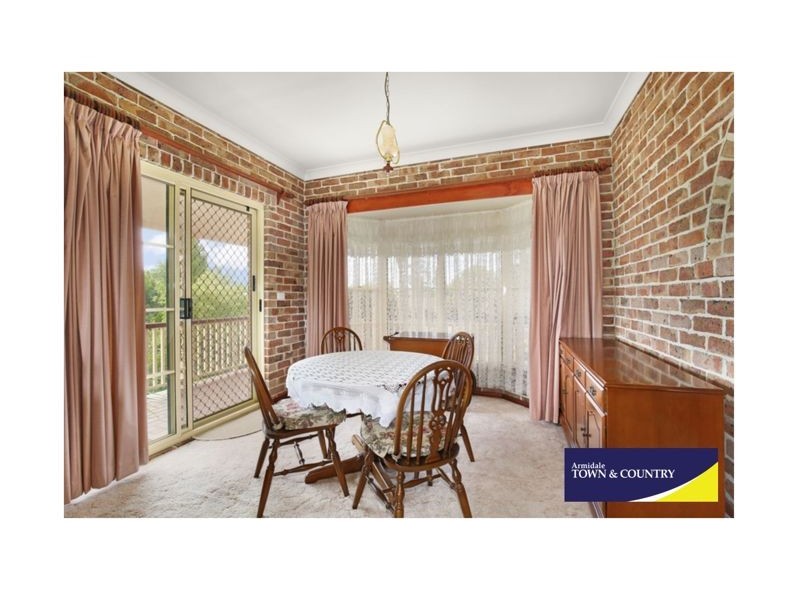 1 Cotterell Place, Armidale NSW 2350