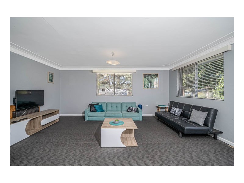 Room 1/7 Helen Avenue, Armidale NSW 2350