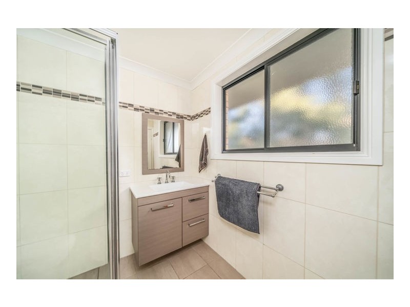 13 Mayfield Avenue, Armidale NSW 2350