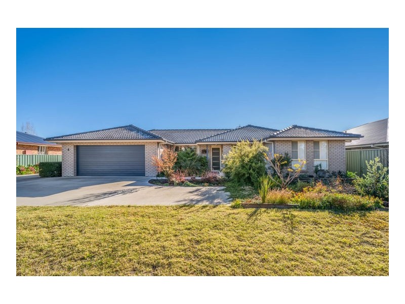 18a Link Road, Armidale NSW 2350