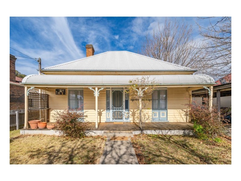 182 Brown Street, Armidale NSW 2350