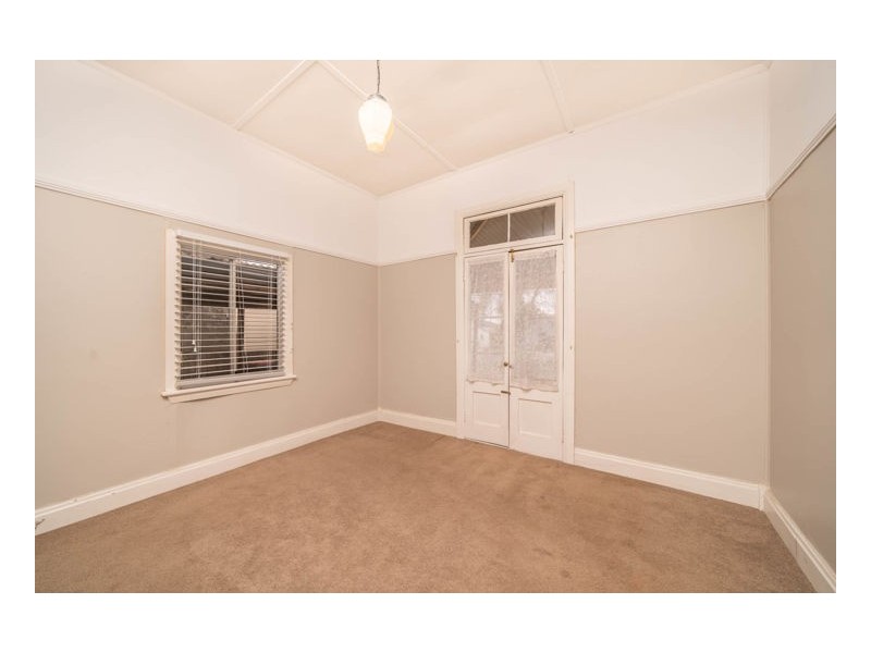 182 Brown Street, Armidale NSW 2350