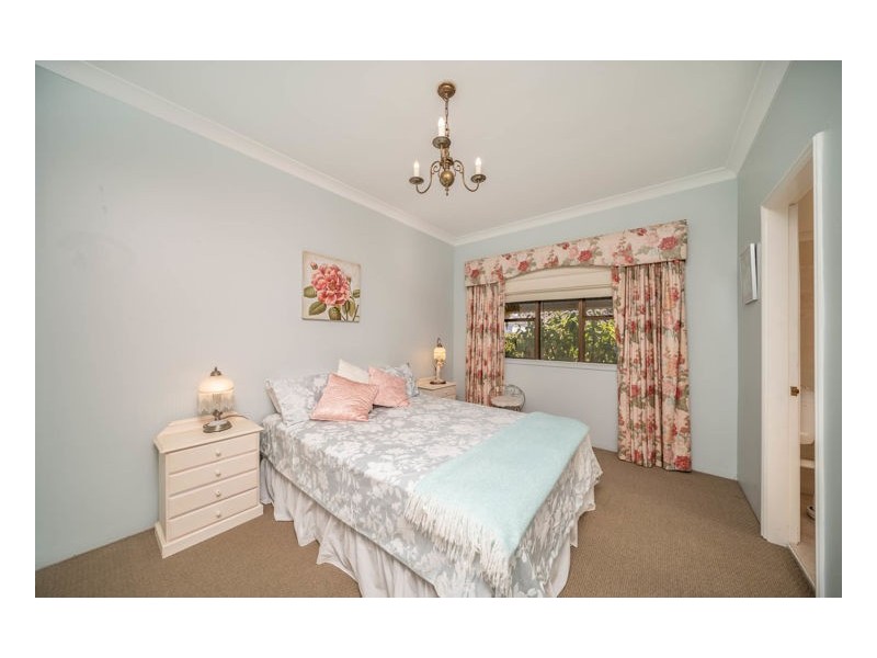 89 Taylor Street, Armidale NSW 2350
