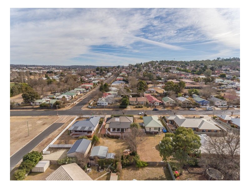 89 Taylor Street, Armidale NSW 2350