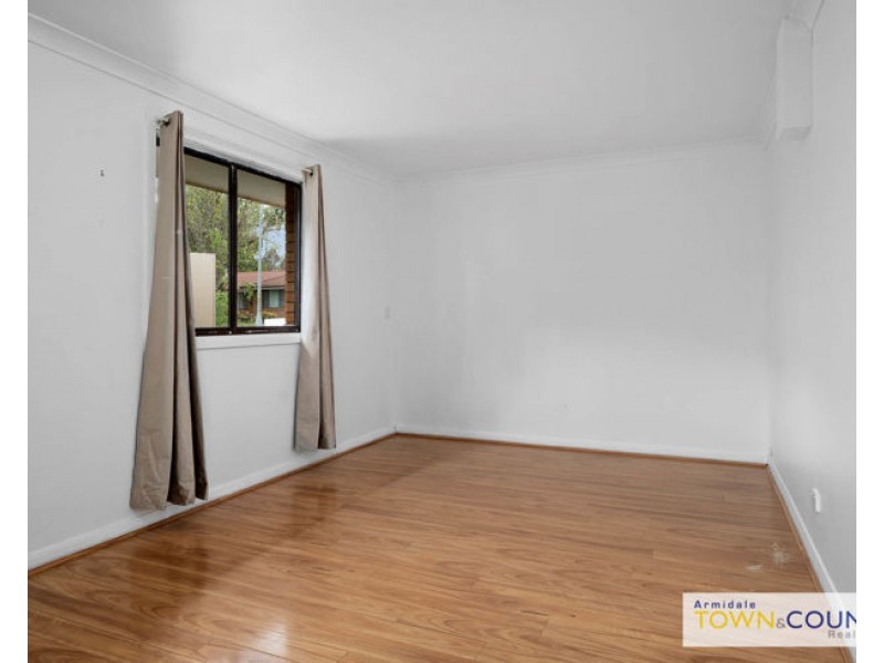10 Sarah Place, Armidale NSW 2350