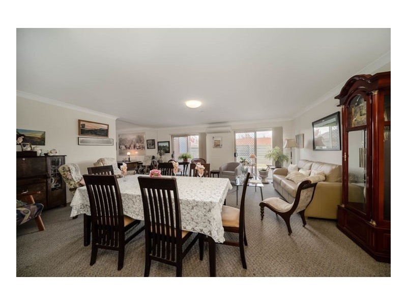 Unit 42/80-92 Queen Elizabeth Drive, Armidale NSW 2350