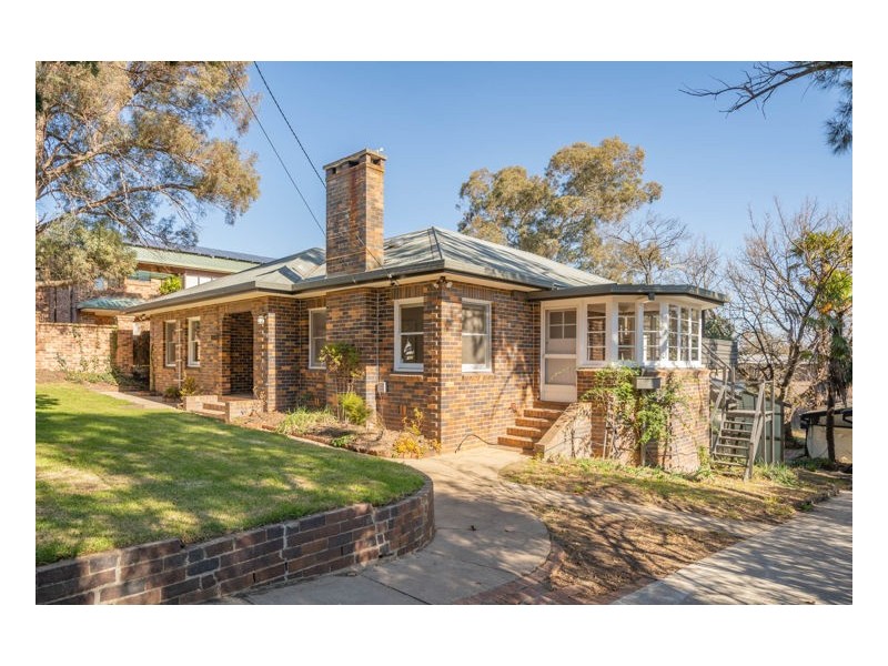 154 Dangar Street, Armidale NSW 2350