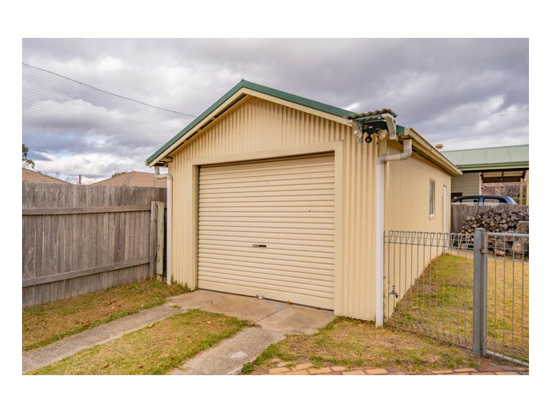 103 Taylor Street, Armidale NSW 2350