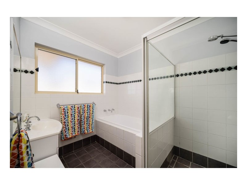 9 Fiona Place, Armidale NSW 2350