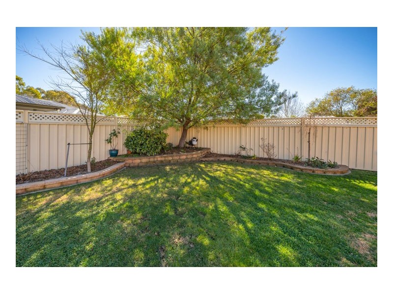 9 Fiona Place, Armidale NSW 2350