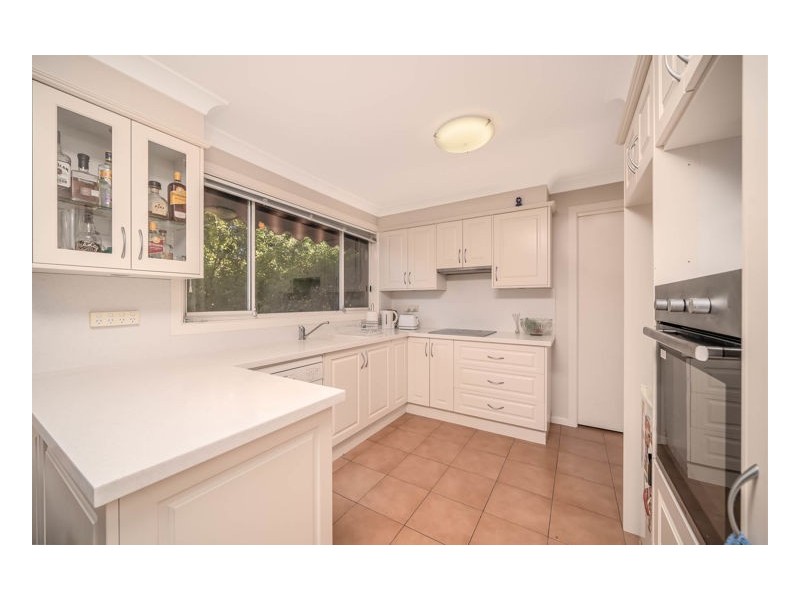 16 Merinda Place, Armidale NSW 2350