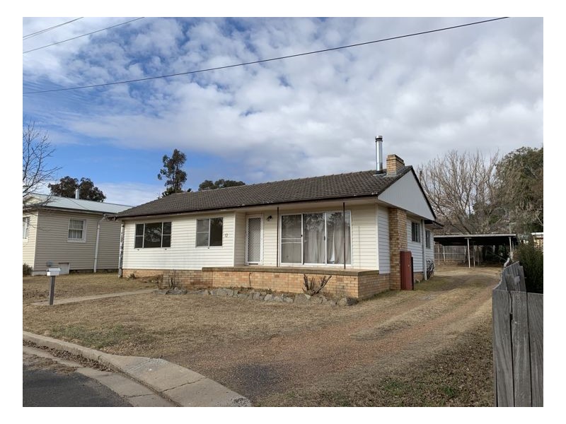 12 Belle Avenue, Armidale NSW 2350