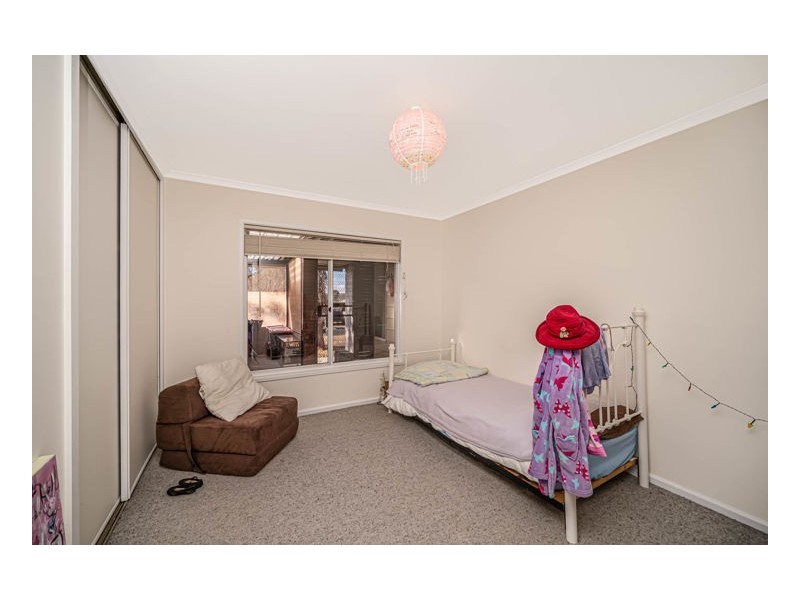 22 James Avenue, Armidale NSW 2350