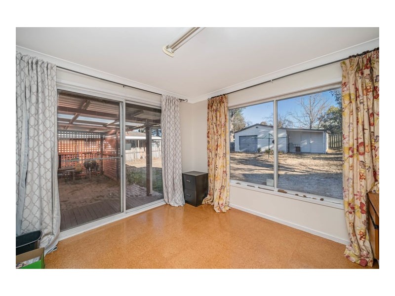 22 James Avenue, Armidale NSW 2350