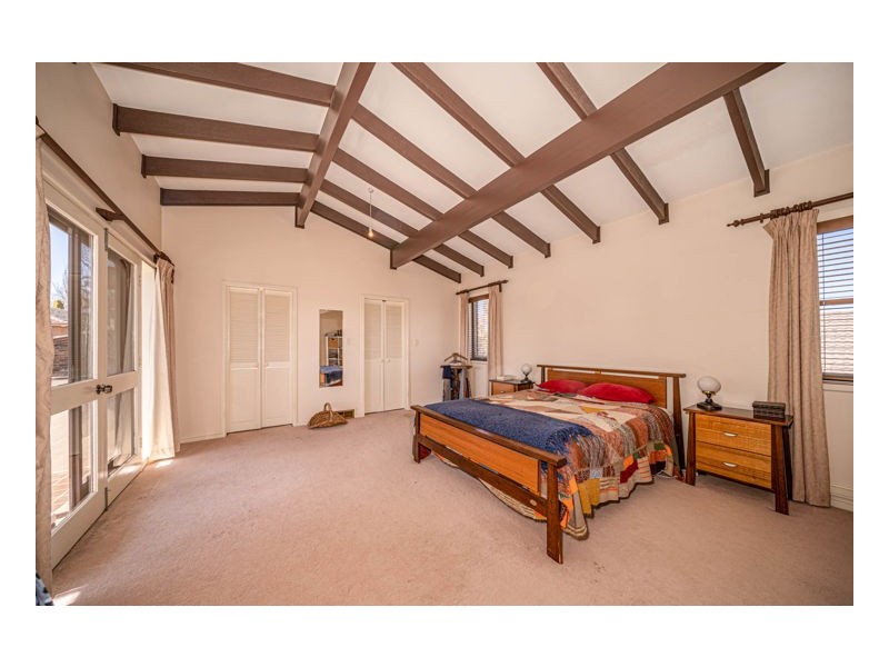 77 Perrott Street, Armidale NSW 2350