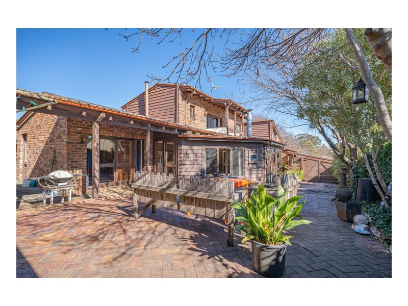 77 Perrott Street, Armidale NSW 2350
