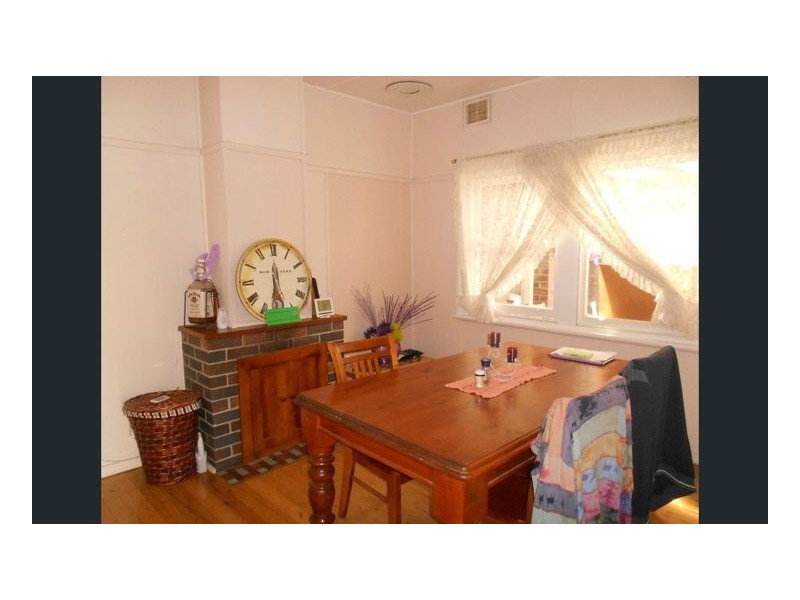 140 Bridge Street, Uralla NSW 2358