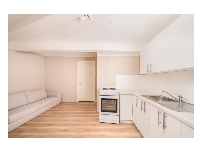 6a High Street, Armidale NSW 2350