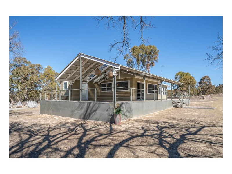 466 Middlefarm Road, Armidale NSW 2350