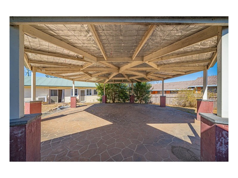 8 Dawson Avenue, Armidale NSW 2350