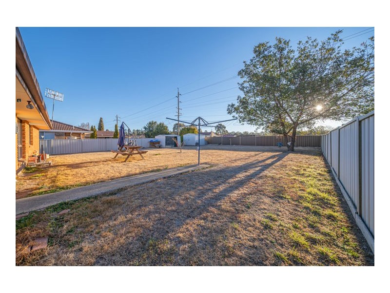 6 Evangelene Crescent, Armidale NSW 2350