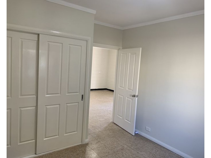 2A Moyes Street, Armidale NSW 2350