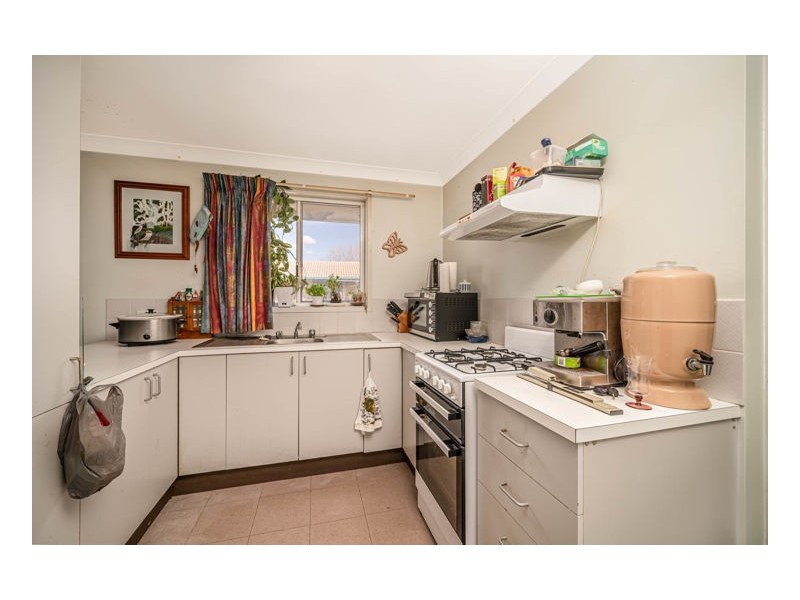 8 Centennial Close, Armidale NSW 2350