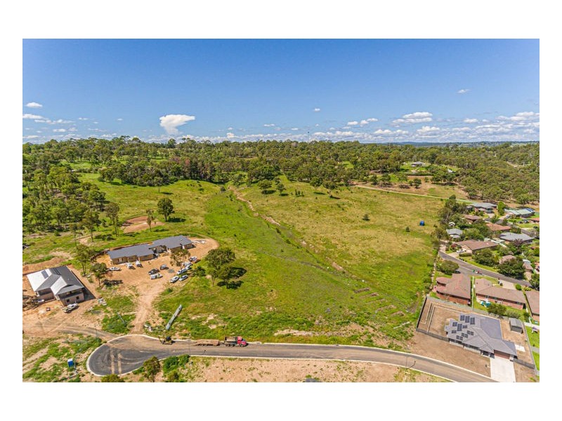 19 Ailsa Crescent, Armidale NSW 2350