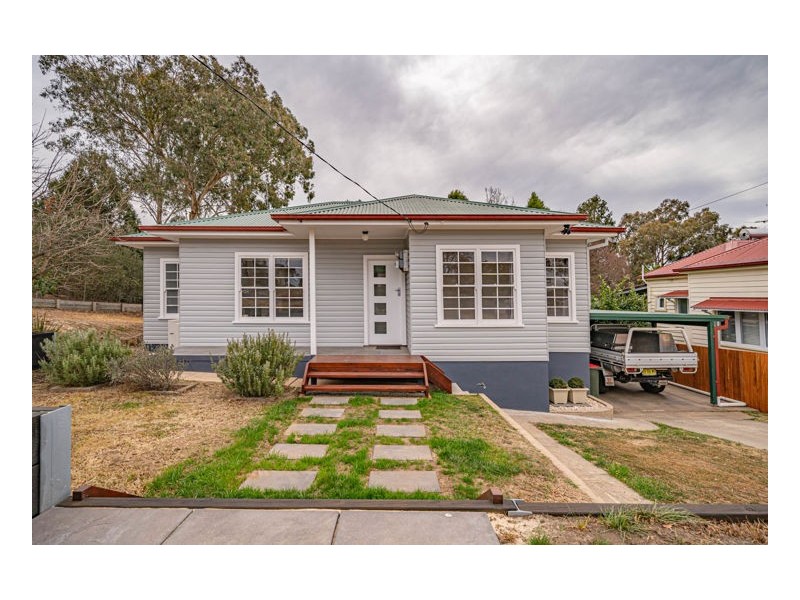 85 Newton Street, Armidale NSW 2350