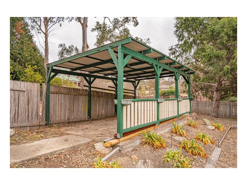 85 Newton Street, Armidale NSW 2350