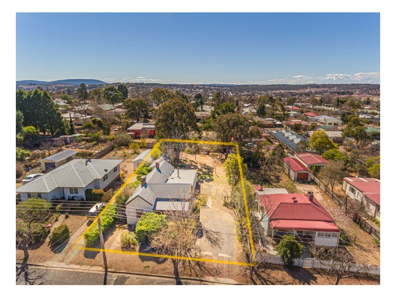 91 Mossman Street, Armidale NSW 2350