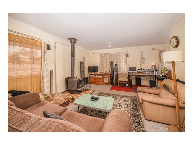 4 See Avenue, Armidale NSW 2350