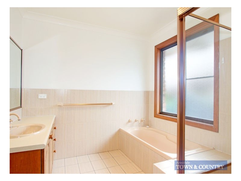 5 Forster Avenue, Armidale NSW 2350