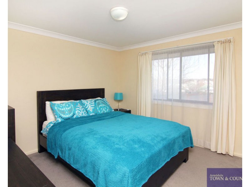 1/4 Wade Avenue, Armidale NSW 2350