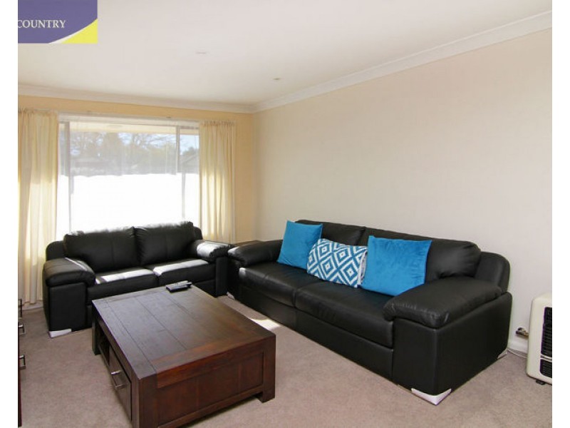 1/4 Wade Avenue, Armidale NSW 2350