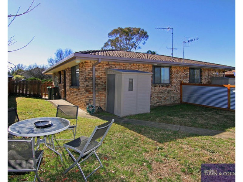 1/4 Wade Avenue, Armidale NSW 2350