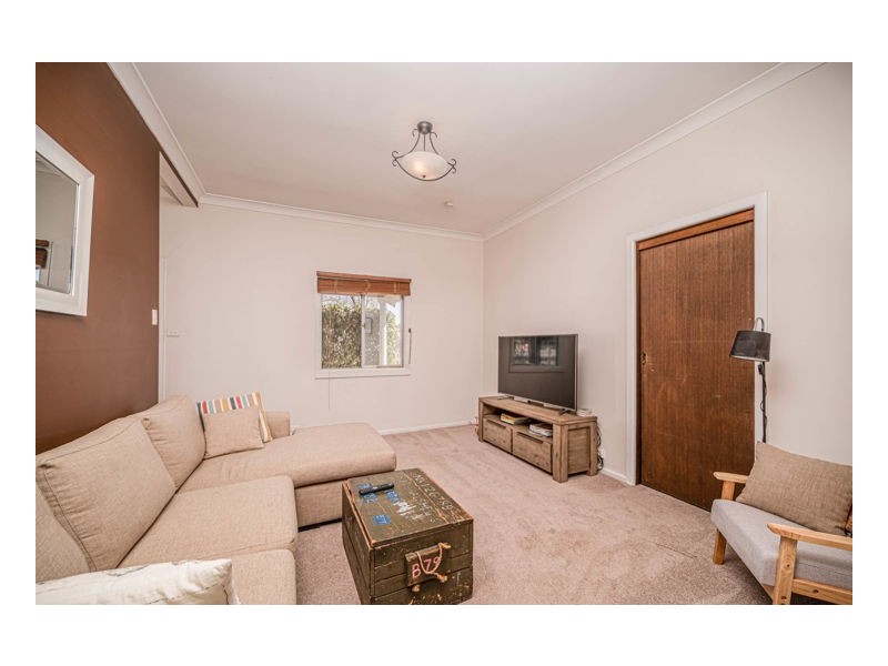 147 Butler Street, Armidale NSW 2350