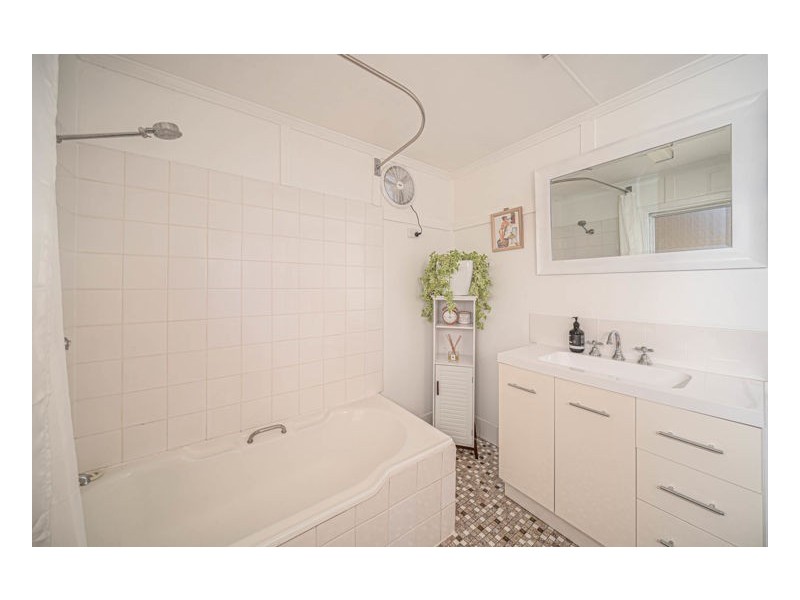 147 Butler Street, Armidale NSW 2350