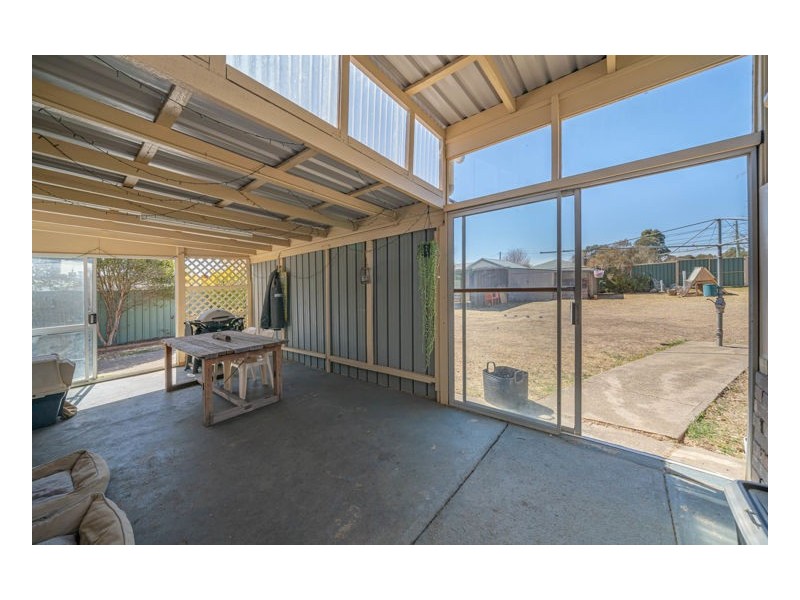 147 Butler Street, Armidale NSW 2350