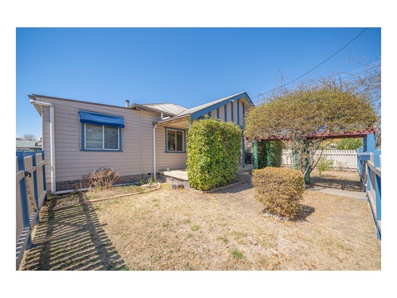 147 Butler Street, Armidale NSW 2350