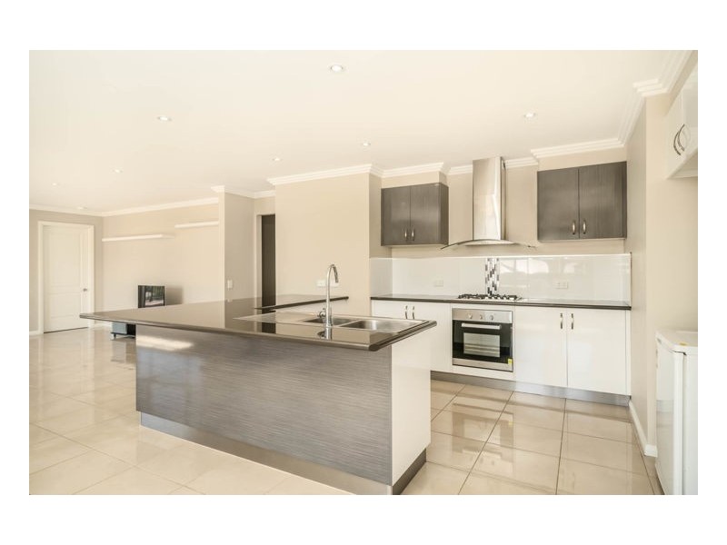 7 Schaefer Drive, Armidale NSW 2350