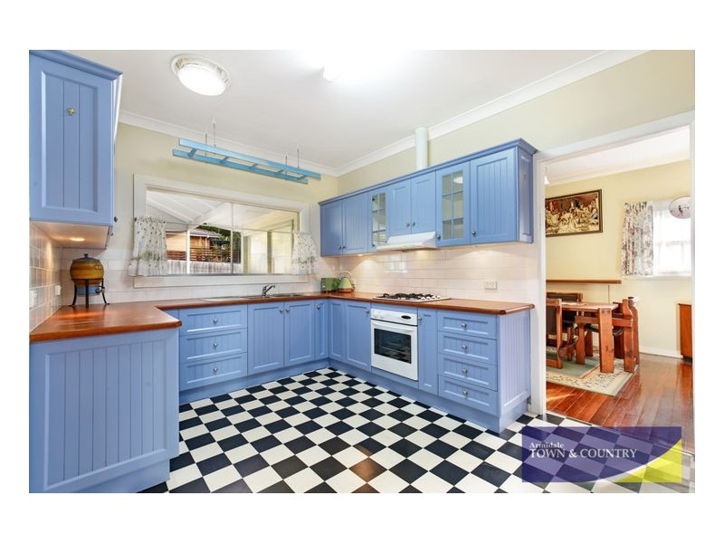 28 Dangar Street, Armidale NSW 2350