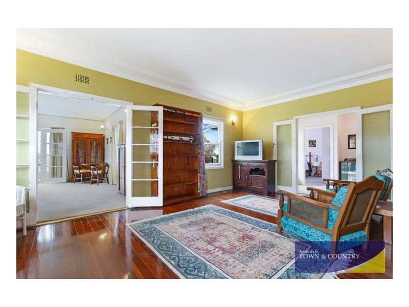 28 Dangar Street, Armidale NSW 2350