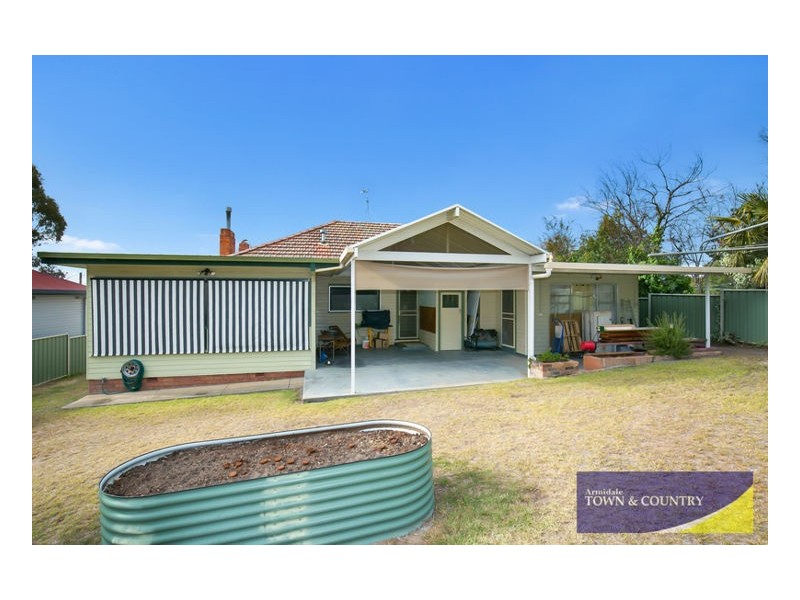 28 Dangar Street, Armidale NSW 2350